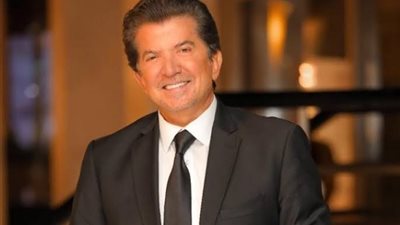 وليد توفيق يتصدر التريند بتصريحاته عن زوجته وعلاقته بابنها وأول قصة حب