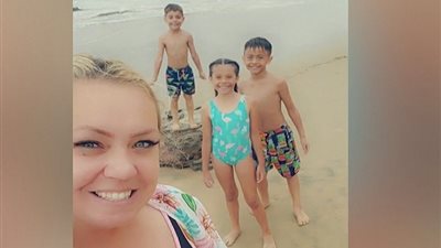 «سمعتها تصرخ وفي يدها شمعة وكتاب» أم تقتل أطفالها الثلاثة والسبب مجهول!