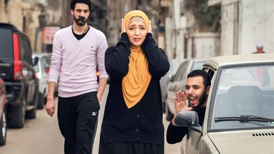 بين العيب والإعجاب.. اختلاف دلالات كلمة «مُزة» بين طبقات المجتمع