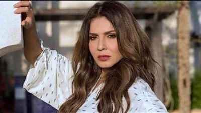 نجلاء بدر تعيش «ليلة غير عادية» في وسط البلد