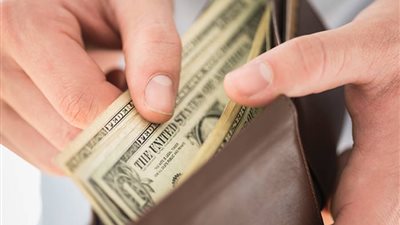 أبرزها «شهوة النفس للمال» مبروك عطية يكشف أسباب قلة البركة في المال| فيديو