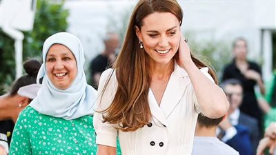 «تمنها 2450 جنيه إسترليني» إطلالة ملائكية للأميرة كيت ميدلتون بحفل تأبين برج جرينفيل