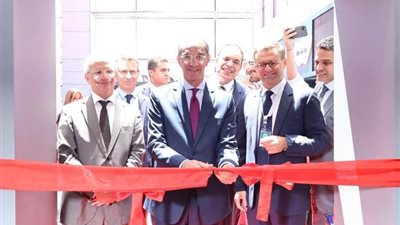 افتتاح المقر الرئيسي لشركة 
