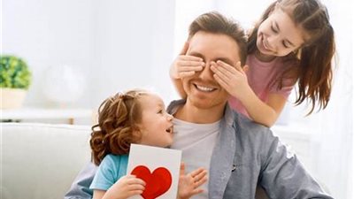 «اسعدي قلب بابا» أفكار هدايا لعيد الأب أنيقة ومفيدة وغير مُكلفة