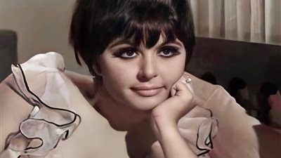 «في ذكرى رحيل سعاد حسني» محطات في حياة سندريلا الشاشة العربية