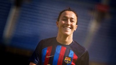 لوسي برونز تكشف عن سبب انتقالها إلى «برشلونة»