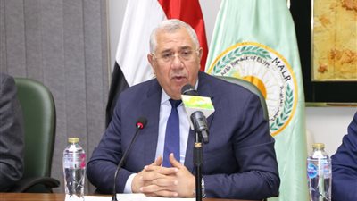 وزير الزراعة ونظيره الإيفواري يعقدان جلسة مباحثات مشتركة لتعزيز التعاون المشترك بين البلدين