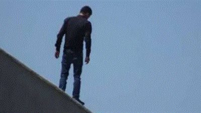 إنقاذ طبيب من الانتحار بعد محاولته قتل زوجته بالدقهلية