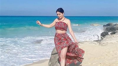 أبرزهن غادة ودنيا وهنا الزاهد.. نجمات يرفعن شعار 