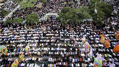 غرائب عيد الأضحى 2022.. الأبقار تطير في السماء| فيديو