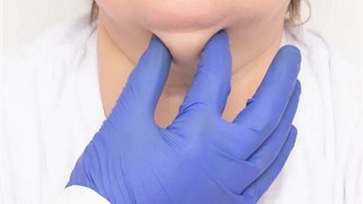 تعرفي على أفضل طرق التخلص من الذقن المزدوجة