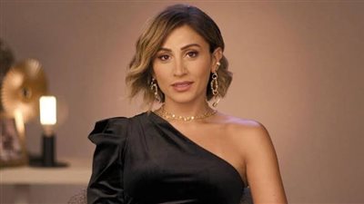 دينا الشربيني تتصدر تريند «تويتر» بعد اتهامها بخطف رجل من أسرته