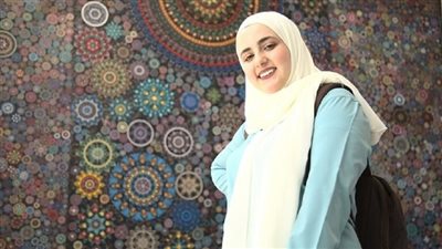 حرمتها من النوم.. لوحة فنية تدخل هذه الفنانة موسوعة «جينيس».. صور وفيديو