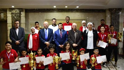 وزير الرياضة يكرم منتخبات الشطرنج بعد فوزهم بـ 13 ميدالية ببطولة إفريقيا للشطرنج بزامبيا