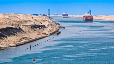 قناة السويس تحقق أعلى عائد في تاريخها