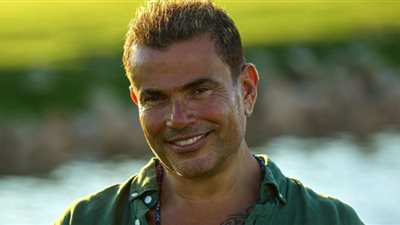 بالصور| تجهيزات حفل عمرو دياب في العلمين الجديدة