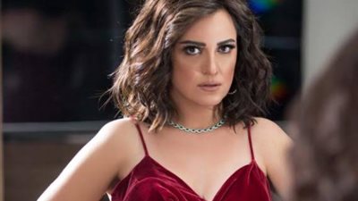 ريهام عبد الغفور تُشعل الجدل بتصريح عن زواجها في سن 12 عامًا