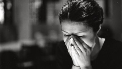 بعد صبري على غربته وخدمة أهله كافأني بصدمة عمري وأنا كمان فاجأته، والتعليقات: 