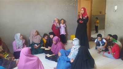 51 حملة «طرق أبواب» تستهدف 1195 سيدة بالجيزة.. صور