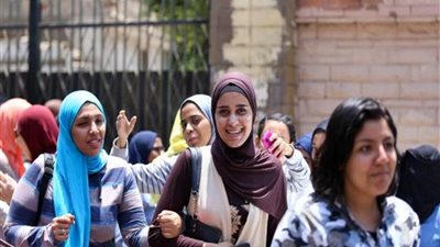 يوم نتيجة الثانوية العامة.. ذكريات محدش عايز يفتكرها.... فيديو جراف 