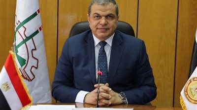 القوى العاملة: التفتيش على 1103 منشآت وتحرير 452 مخالفة بالقليوبية