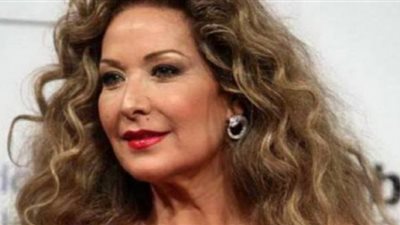 رغدة ترد بقوة على مروجي شائعة وفاة آثار الحكيم.. فيديو جراف