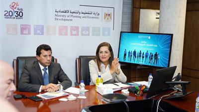 وزيرا التخطيط والشباب والرياضة يبحثان الاستعداد ليوم الشباب COP 27 