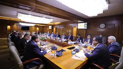 «عبد الغفار»: الجامعات الأهلية الجديدة بمعايير عالمية لتطوير منظومة التعليم العالي