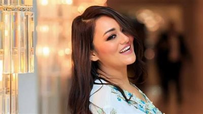 راندا البحيري توجه رسالة إلى مجهول: «موتي بغيظك يا صفرا»