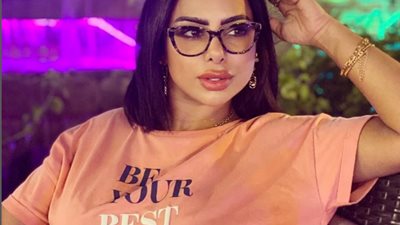 هند البلوشي تثير ضجة بمشهد الاستحمام في 