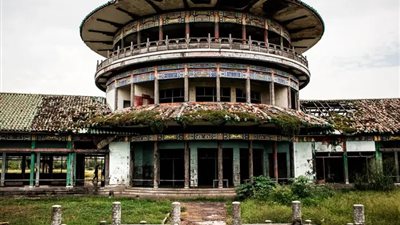 كانت مسكنًا للأرستقراطيات.. شاهدي أجمل القصور المهجورة في العالم