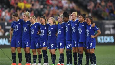 صور| «منشفة» لاعبة تشيلسي تلفت الأنظار.. وهكذا علق النادي