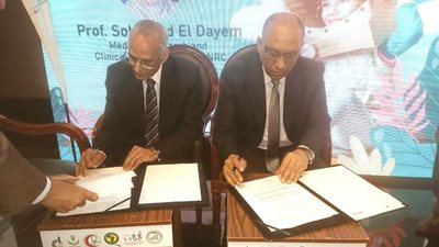 «الطفولة والأمومة والقومي للبحوث» يوقعان بروتوكول تعاون في مجال البحث العلمي