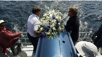 من الإسكندنافيين إلى الهنود.. شعوب ترمي بجثث أحبائهم في البحر