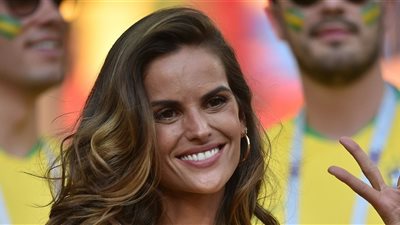 المنافسة المحتملة لـ جورجينا.. من هي إيزابيل جولارت صديقة حارس فرانكفورت؟