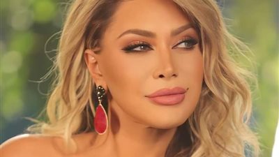 نوال الزغبي تتصدر 