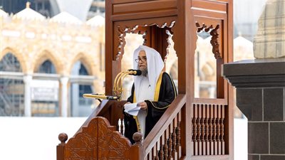 رسالة للشباب.. من ترك صلاة الجمعة دون عذر كتب من الغافلين