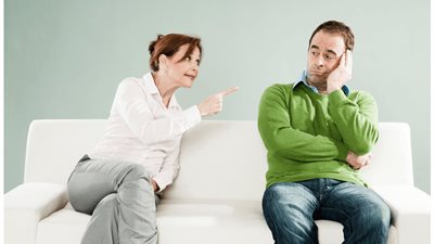 زوجة تشكو: جوزي بيقولي يا ماما وحماتي زعلانة.. والتعليقات: مرارتنا!