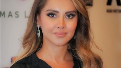 ياسمين رئيس: 