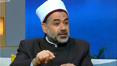 أمين الفتوى يحسم الجدل بشأن وجوب تدبير المرأة للمنزل دون مساعدة زوجها