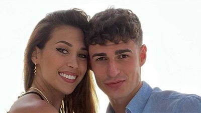 من هي أندريا مارتينيز خطيبة كيبا حارس تشيلسي؟