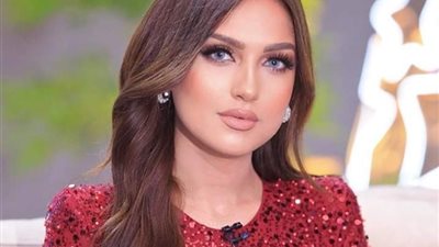 ياسمين عز تُهاجم ضحية «العنف الأسري» بدكرنس: إزاي تعملي محضر في أبوكي؟