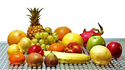 أسعار الفاكهة اليوم الاثنين.. الكاكا تنزل الأسواق وتسجل 18 جنيهًا للكيلو