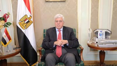 وزير التعليم العالي يجتمع بوفد جامعة كوين مارجريت لإنشاء فرع بالعاصمة الإدارية