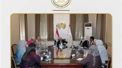 وزير التعليم يناقش آليات تنفيذ خطة الأنشطة المدرسية 2022-2023
