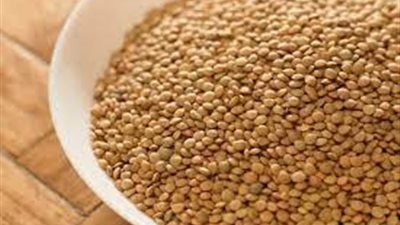 تفسير رؤية العدس في المنام للحامل والعزباء والمتزوجة