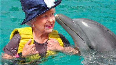 سر حب الملكة إليزابيث للحيوانات وهدايا نادرة تلقتها من رؤساء العالم