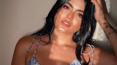 أسماء جلال تحسم الجدل حول علاقتها بـ ويجز