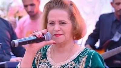 تدهور الحالة الصحية للفنانة خديجة البيضاوية ونقلها للمستشفى العسكري