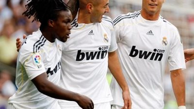 «النساء والاحتفال».. نجم ريال مدريد يكشف سبب إنهاء مسيرته الكروية مبكرًا